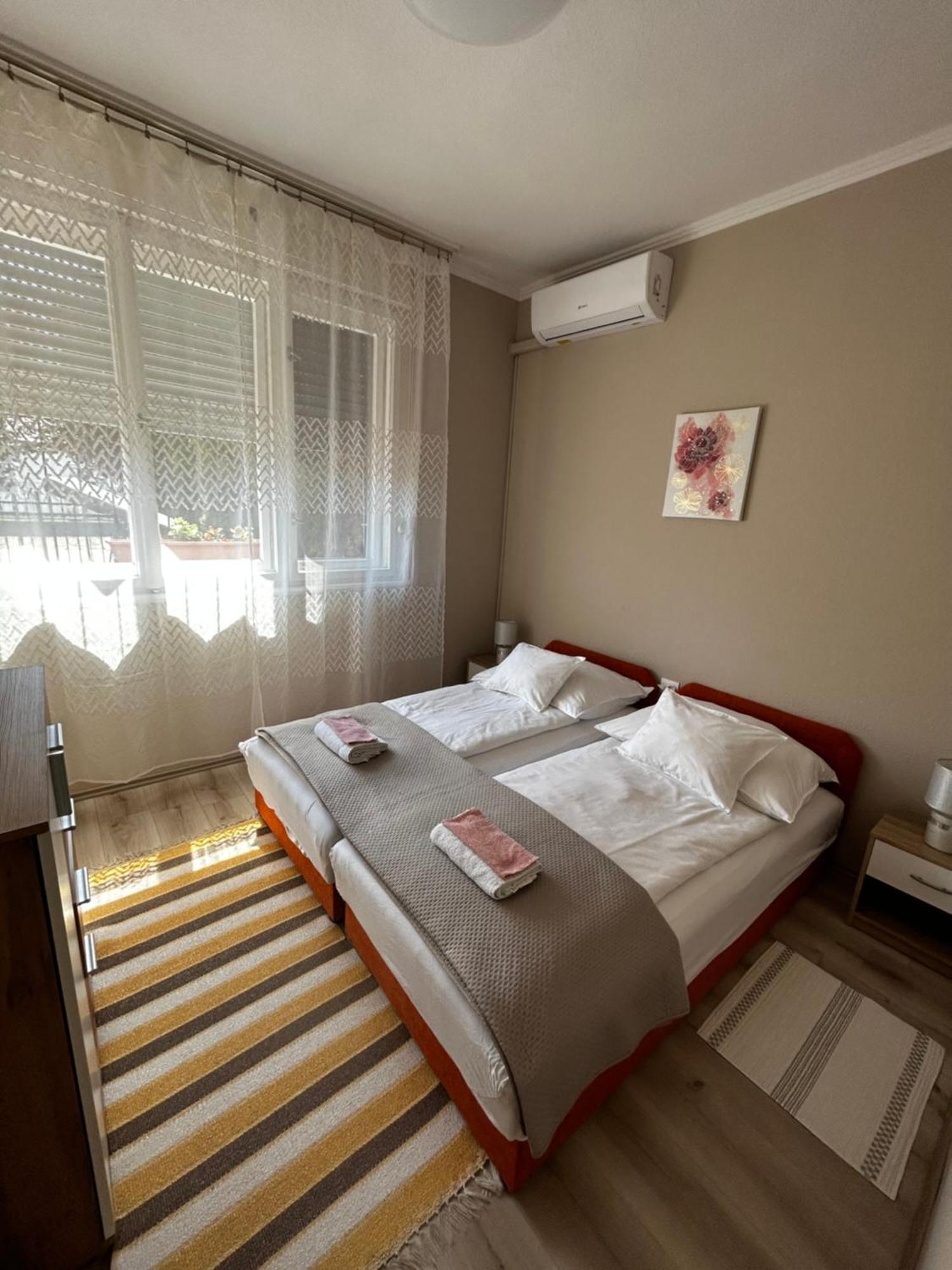 Kisvirag Apartman Hajdúszoboszló Exterior foto