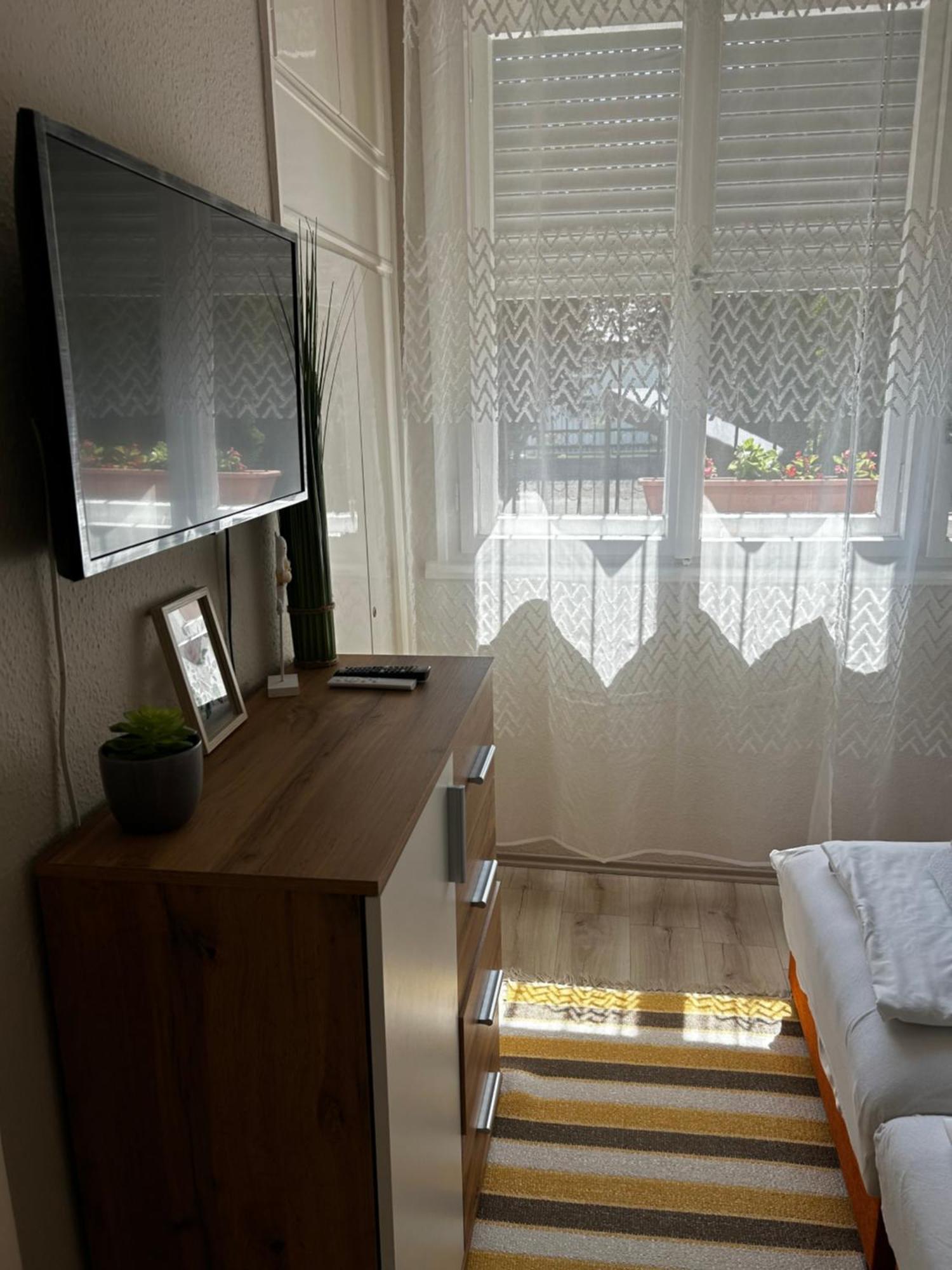 Kisvirag Apartman Hajdúszoboszló Exterior foto